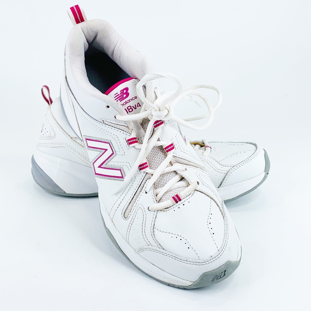 *SOLD* New Balance Women Casual Cross Trainer Shoe - Picture 1 of 16